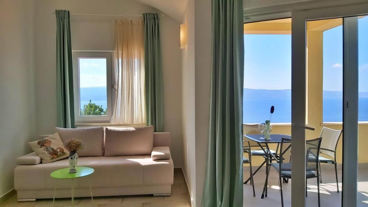 Apartments Borak Omiš Eksteriør billede